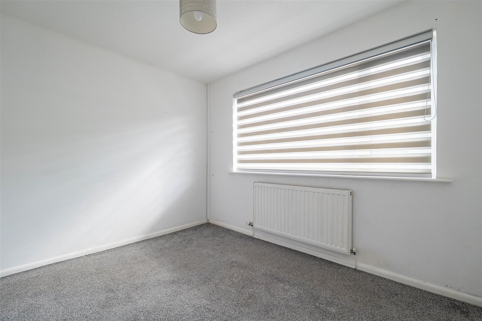 2 bed property in Albrighton Close, Preston